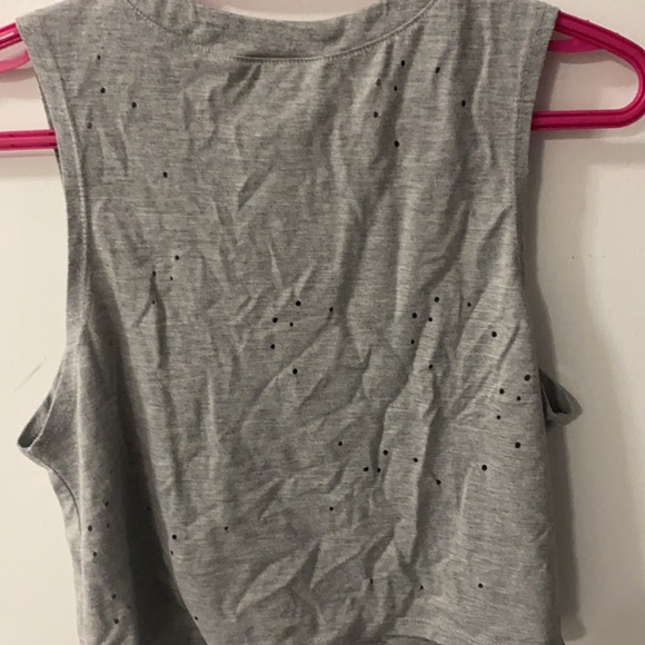 Crop top - Picture 3 of 3